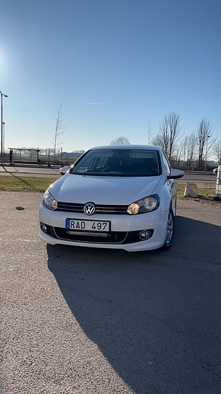 Volkswagen Golf VI 2 of 7