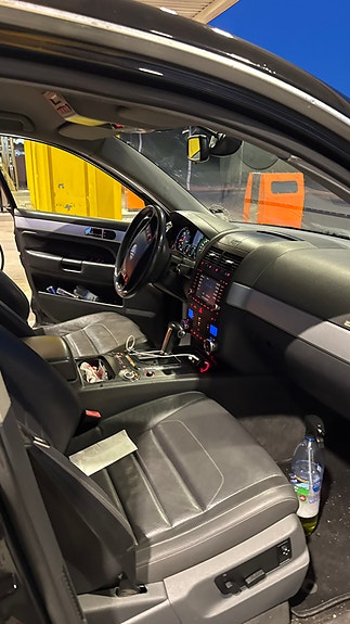 Volkswagen Touareg 6 of 7