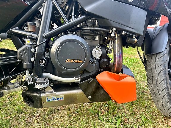 KTM 690 DUKE 4 of 4