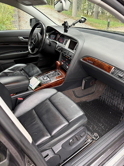 Audi A6 allroad 4 of 5