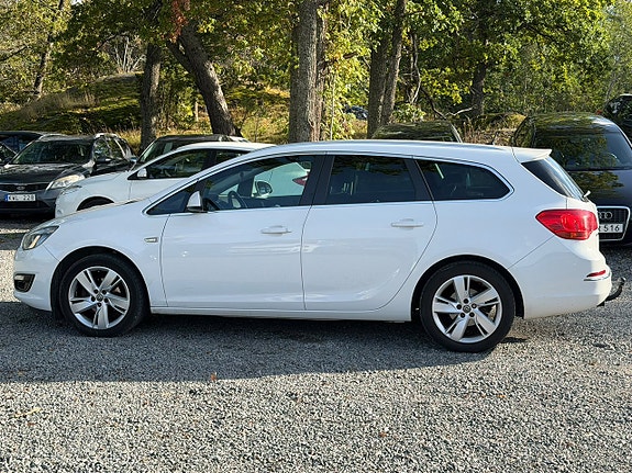 Opel Astra 8 of 19