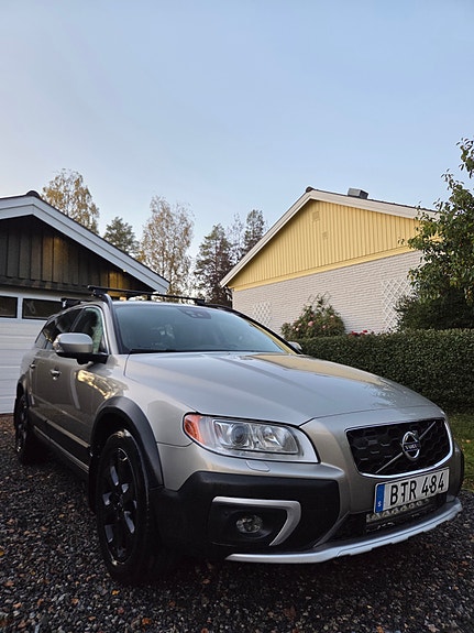 Volvo XC70 5 of 6