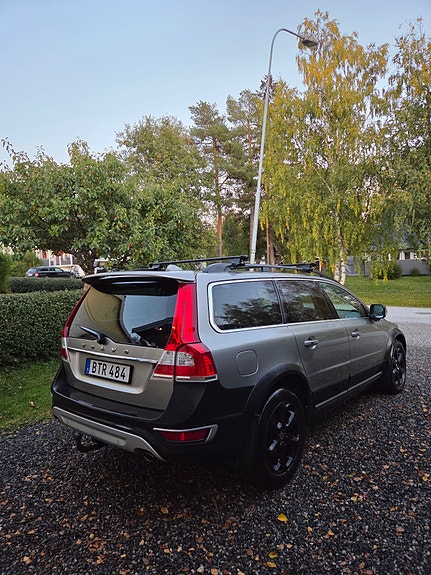 Volvo XC70 4 of 6