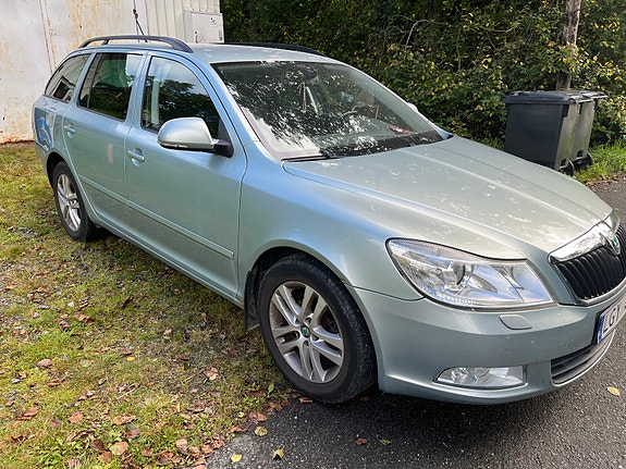 Skoda Octavia 6 of 13