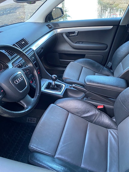 Audi A4 4 of 4