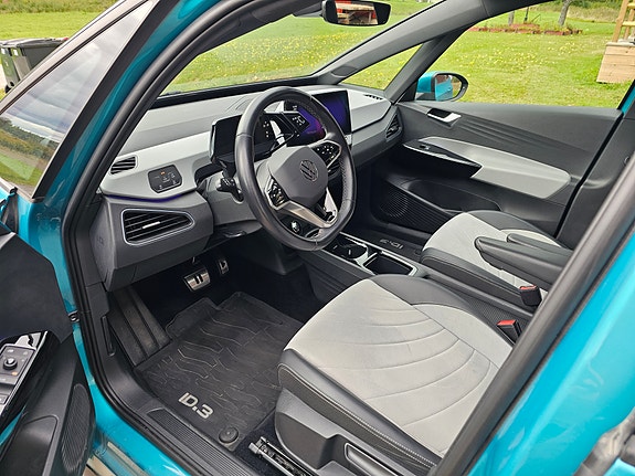 Volkswagen ID.3 4 of 12