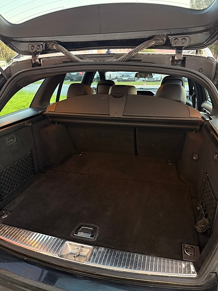 Mercedes-Benz C220 13 of 17