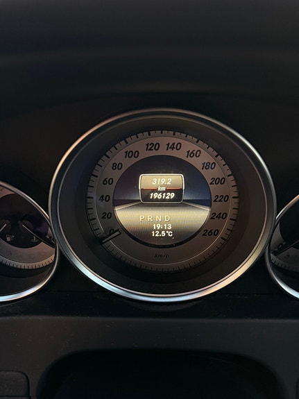 Mercedes-Benz C220 11 of 17