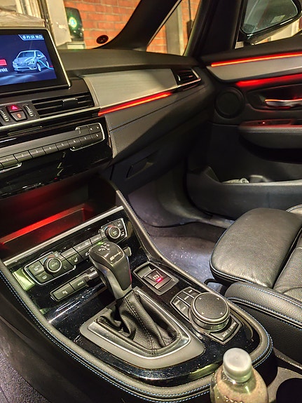 BMW 225xe 23 of 24