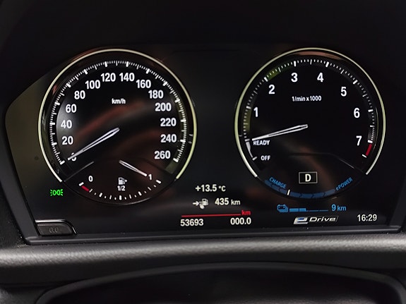 BMW 225xe 24 of 24