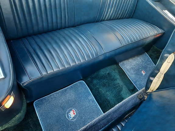 Buick Electra 225 24 of 30