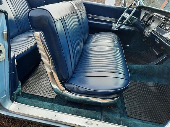 Buick Electra 225 22 of 30