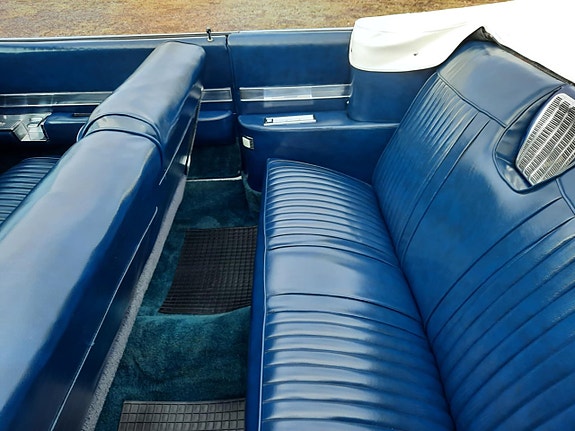 Buick Electra 225 12 of 30