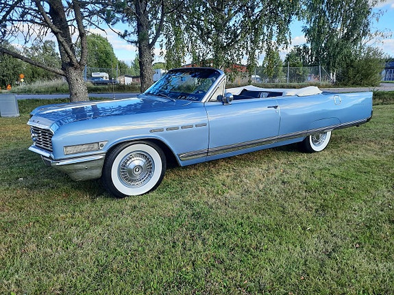Buick Electra 225 8 of 30