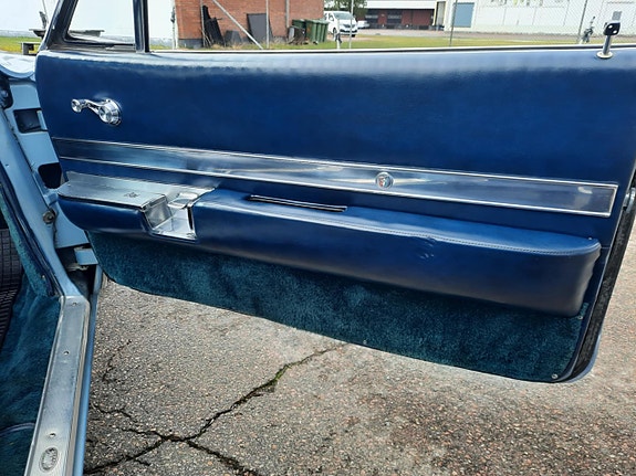 Buick Electra 225 18 of 30