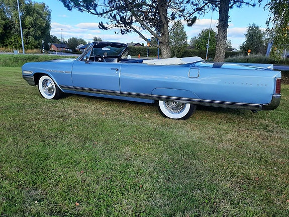Buick Electra 225 9 of 30