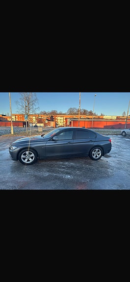 BMW 320d 3 of 6