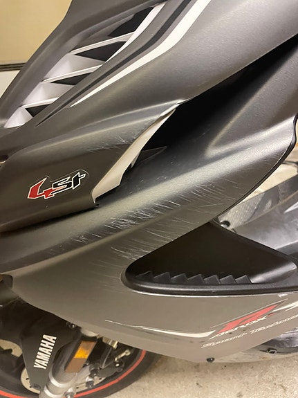 Yamaha Aerox 5 of 7