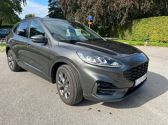 Ford Kuga 4 of 6