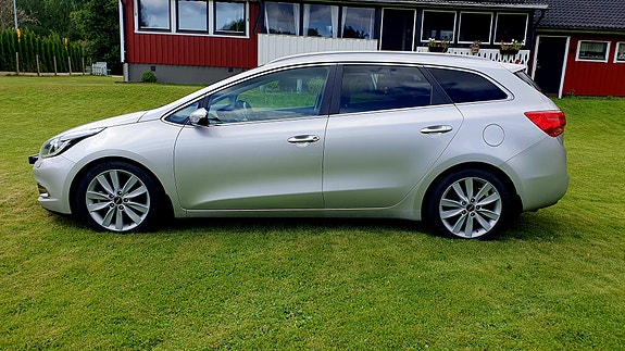 Kia Ceed 4 of 12
