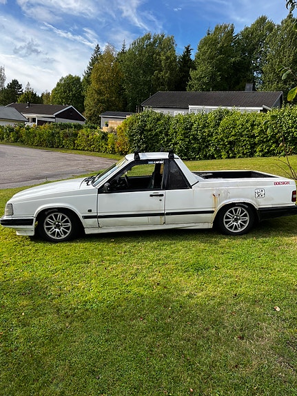 Volvo 740 3 of 10