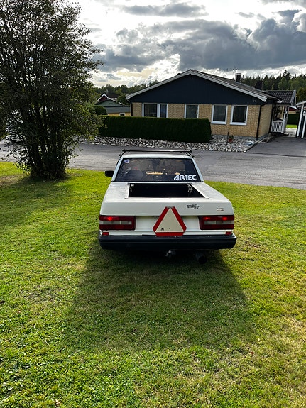 Volvo 740 5 of 10