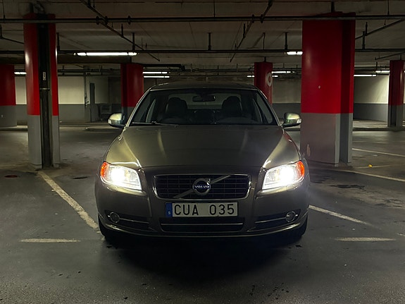 Volvo S80 9 of 20
