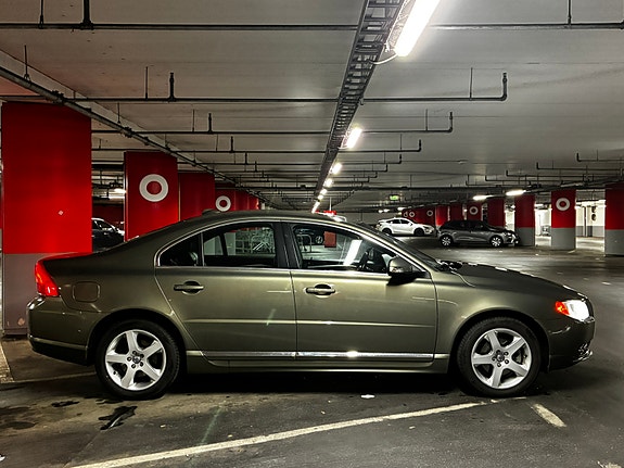 Volvo S80 7 of 20