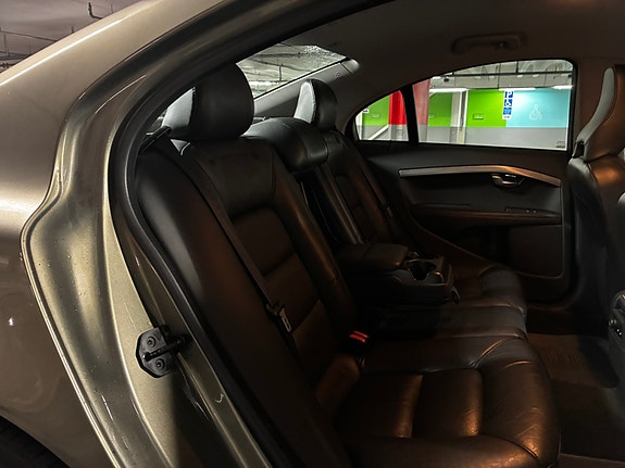 Volvo S80 15 of 20