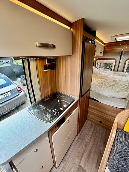 Weinsberg Carabus 601 MQ Edition Fire 10 of 15