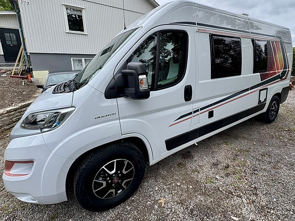 Weinsberg Carabus 601 MQ Edition Fire 2 of 15
