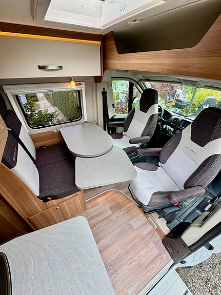 Weinsberg Carabus 601 MQ Edition Fire 8 of 15