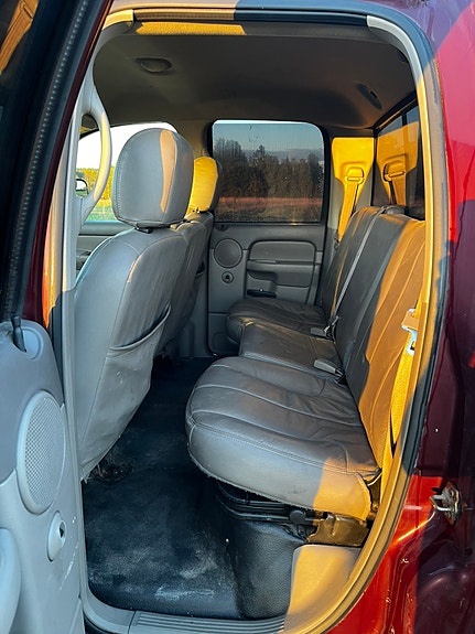 Dodge RAM 3500 8 of 8