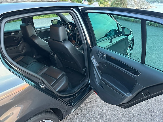 Volkswagen Golf VI 19 of 19