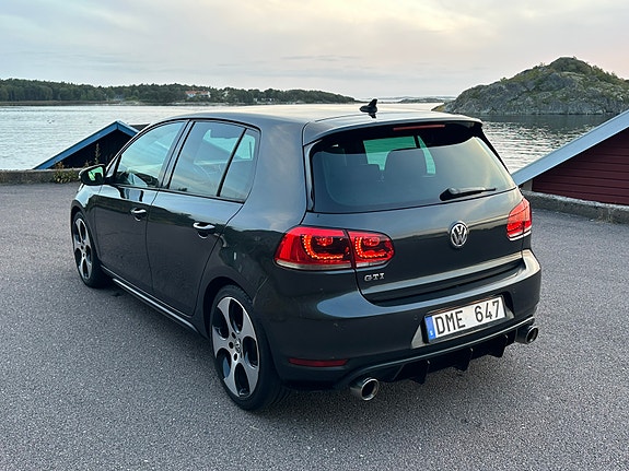 Volkswagen Golf VI 8 of 19