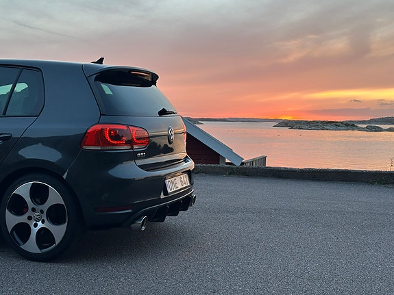 Volkswagen Golf VI 9 of 19