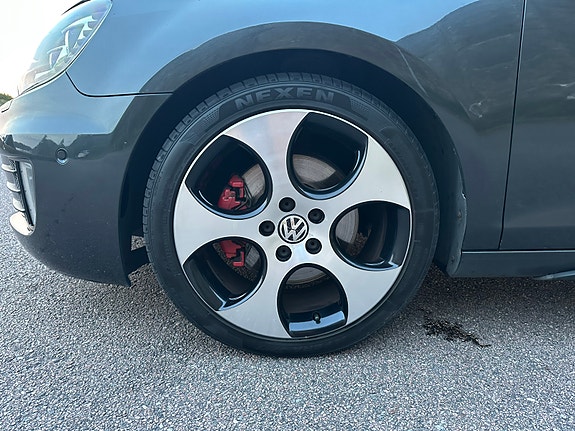 Volkswagen Golf VI 10 of 19