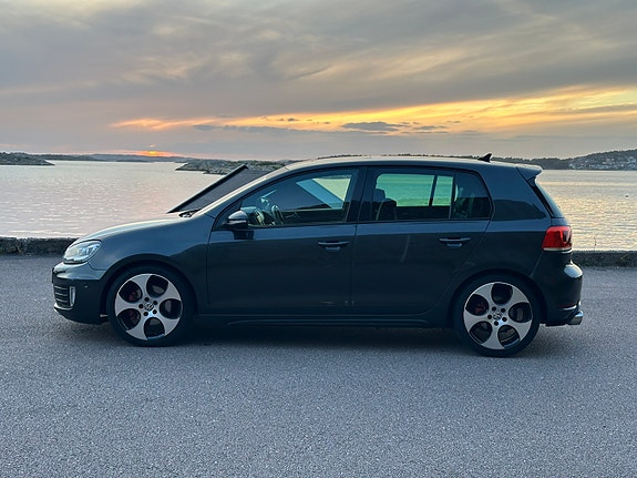Volkswagen Golf VI 5 of 19