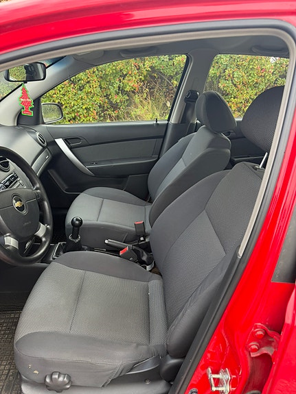 Chevrolet Aveo 6 of 7