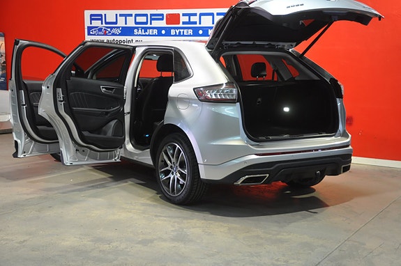 Ford Edge 12 of 26