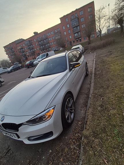 BMW 318d 7 of 14