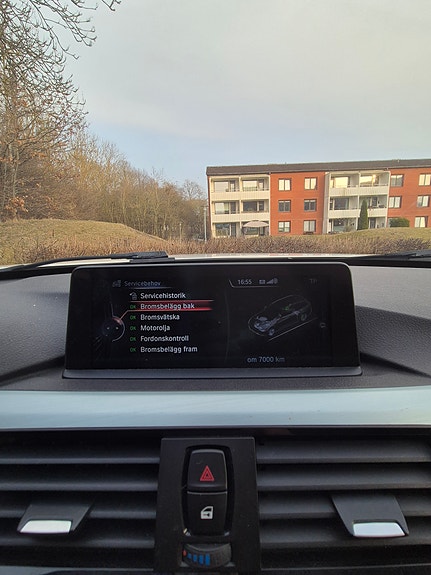 BMW 318d 9 of 14