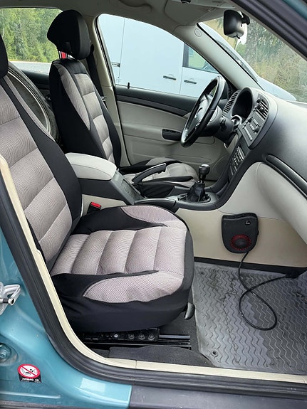 Saab 9-3 8 of 8