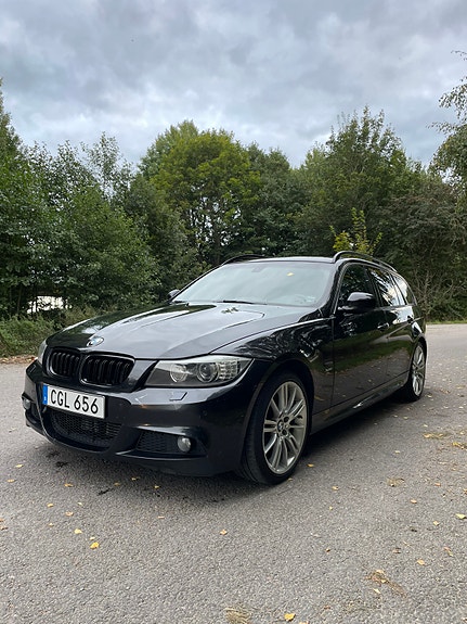 BMW 320d 2 of 9