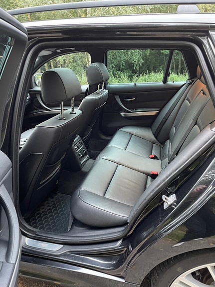 BMW 320d 8 of 9