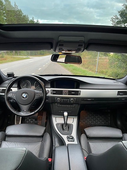 BMW 320d 5 of 9