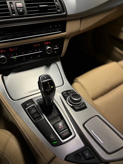 BMW 530d 22 of 25