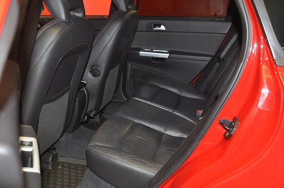 Volvo V50 10 of 21