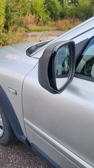 Volvo XC70 7 of 13