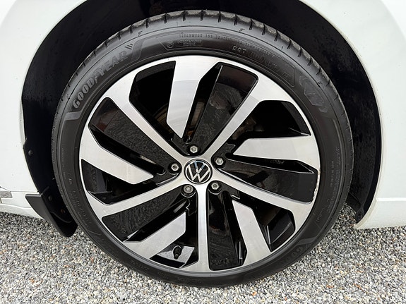 Volkswagen Arteon 5 of 10